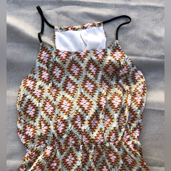 Umgee Southwestern Geometric Print Halter Dress Size Medium - Picture 5 of 14